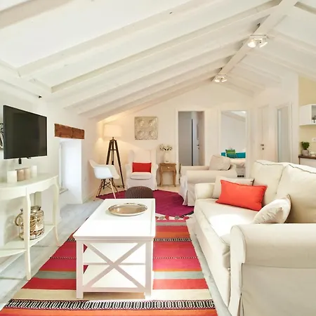 Old Town Splendid By Irundo