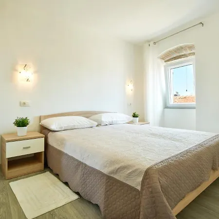 Old Town Splendid By Irundo Apartment *
