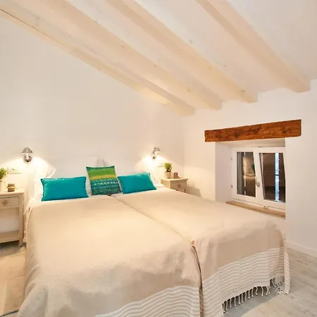 Old Town Splendid By Irundo Apartmán